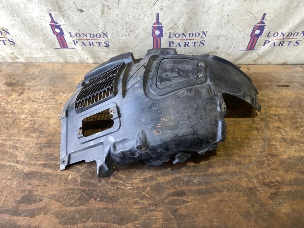 Подкрылок BMW F13