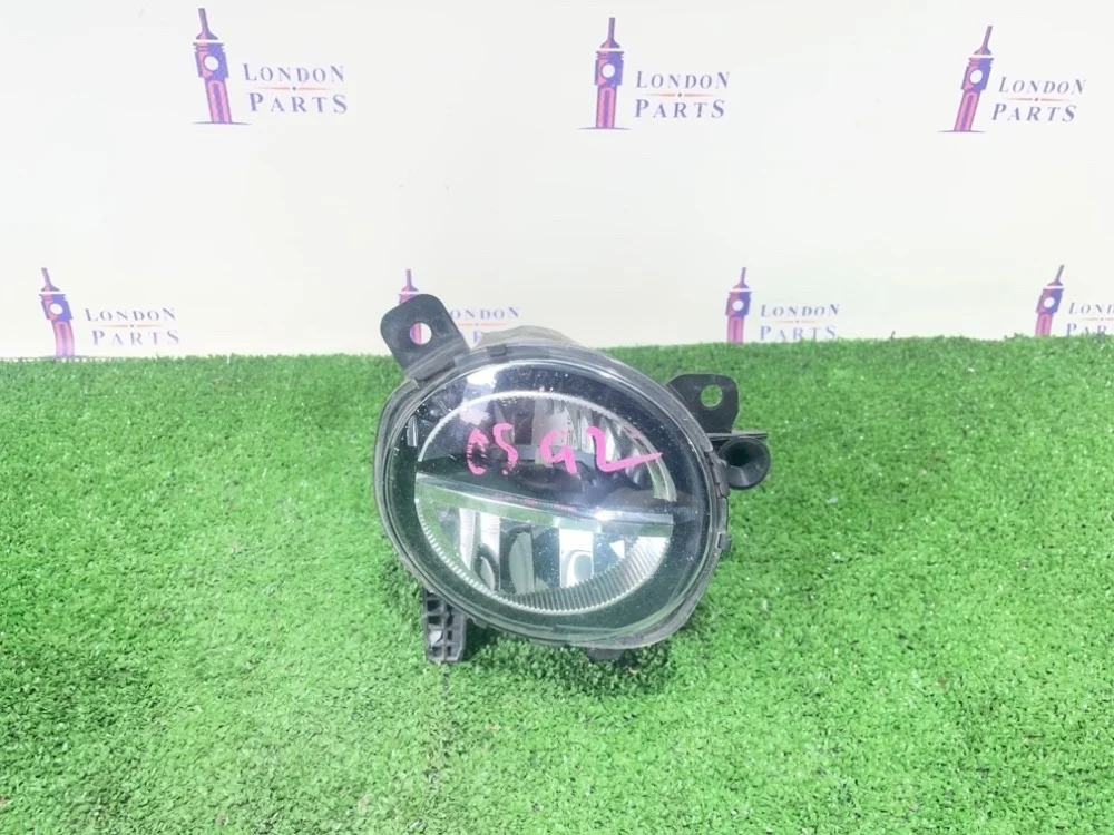 Фара противотуманная BMW F33