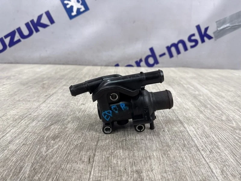 Корпус термостата FORD FOCUS 2001