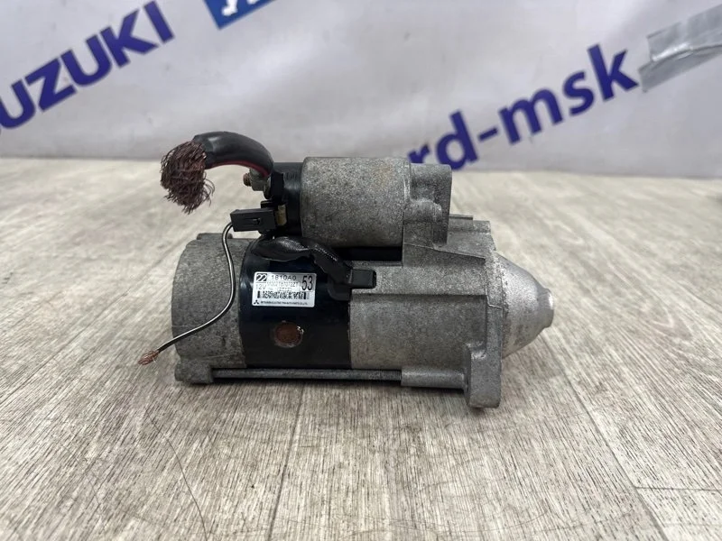 Стартер Mitsubishi Pajero 2012