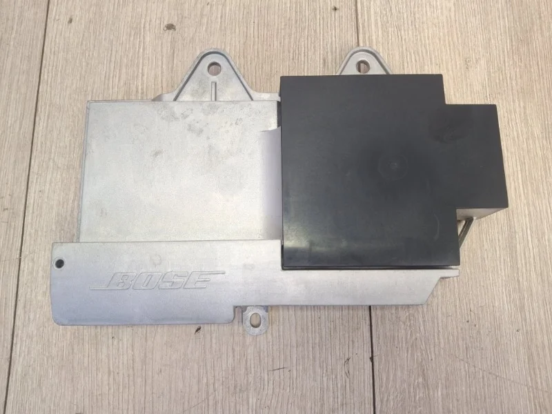 Усилитель акустической системы Porsche Macan 2015 95B