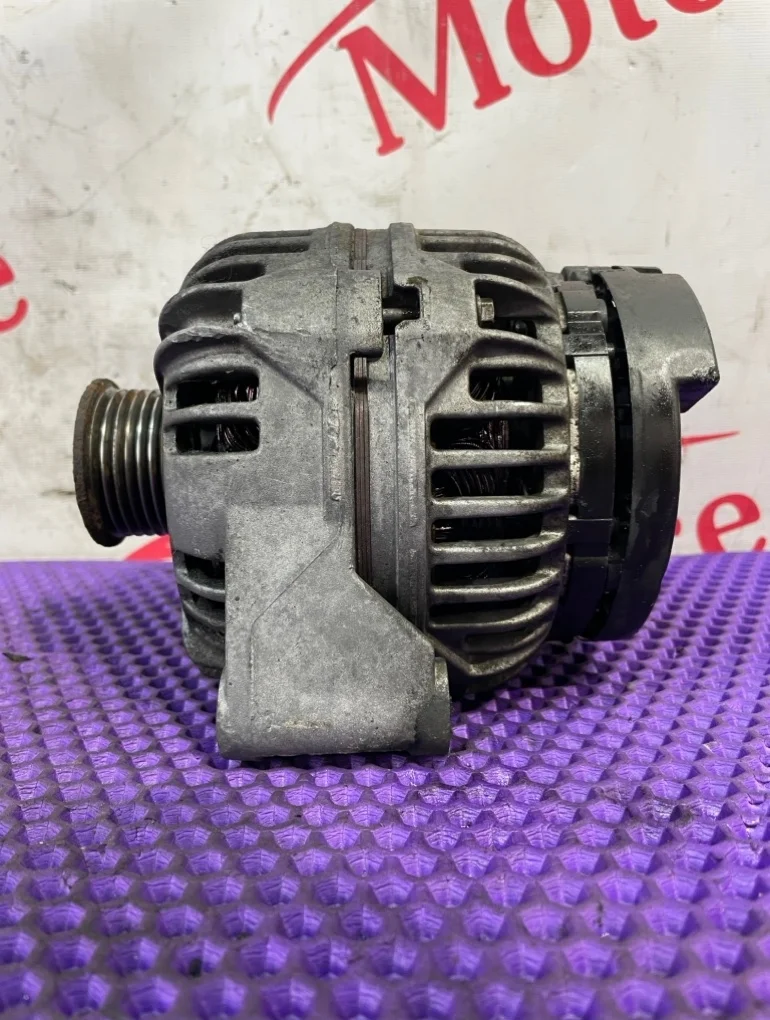 Генератор Mercedes-benz V-Class W639 2006 112.951