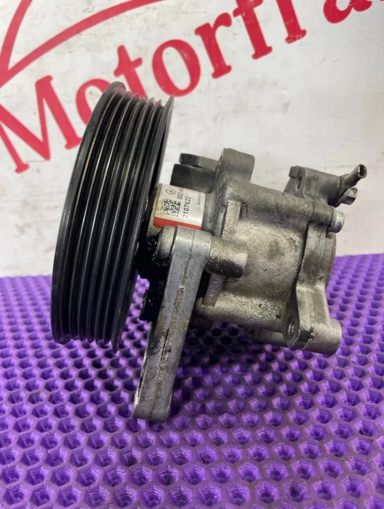 Насос гидроусилителя руля Mercedes-benz E-Class W210 1999 112.911