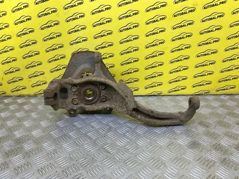 Кулак поворотный левый Nissan Pathfinder (R51M) 2004-2013 2008 40015EB000 ВНЕДОРОЖНИК 2.5 D YD25DDTI