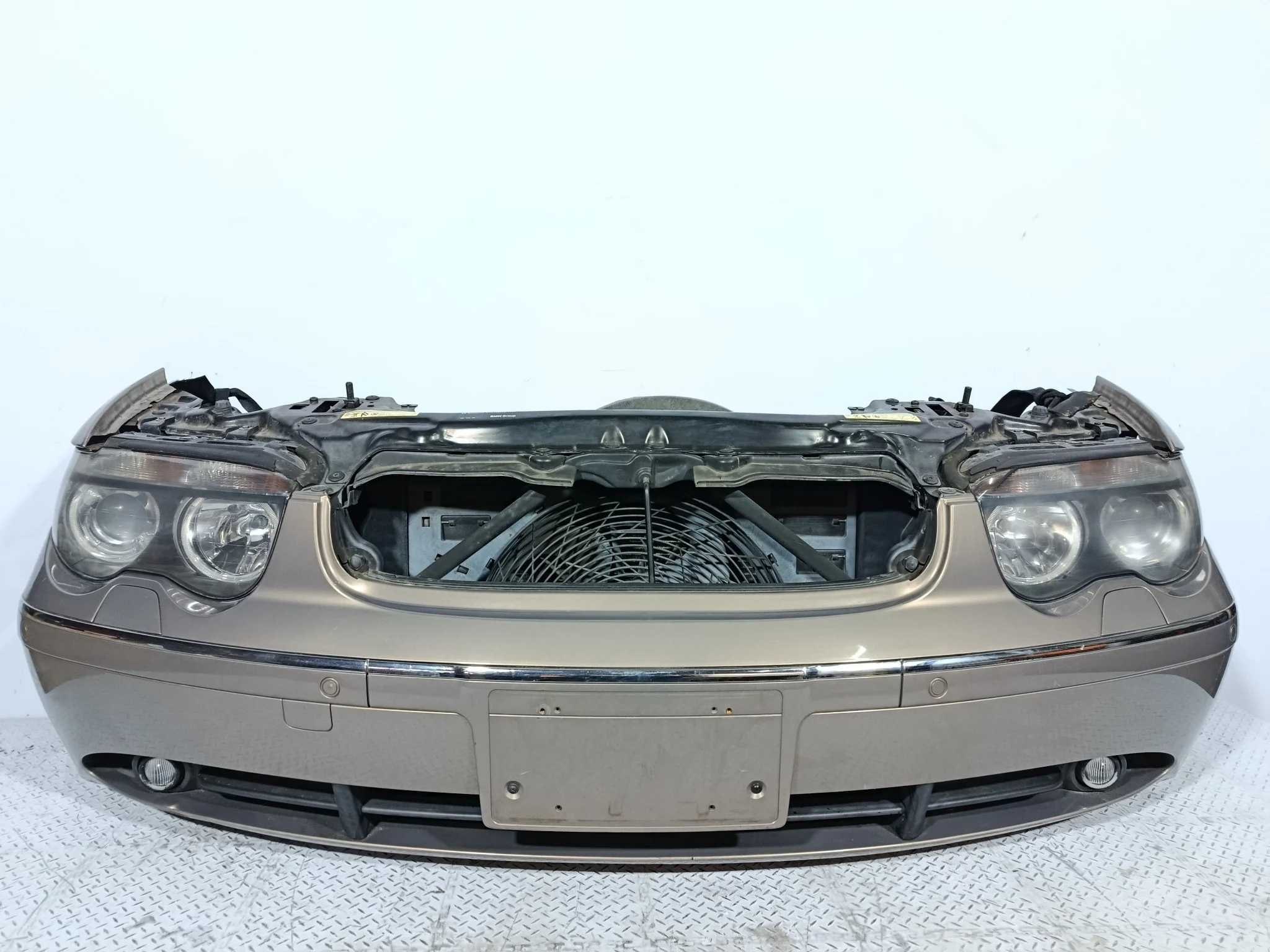 НОУСКАТ BMW 7-SERIES 51117042706 серый NA8808