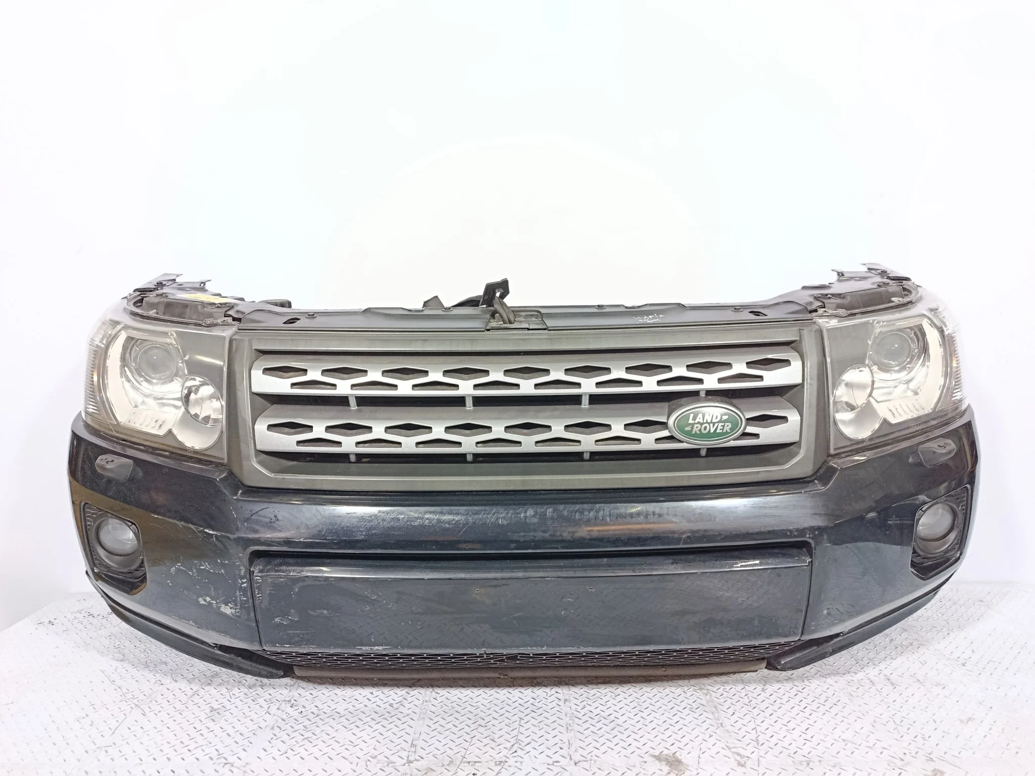 NOSECUT LAND ROVER FREELANDER LR034178 черный DY1039