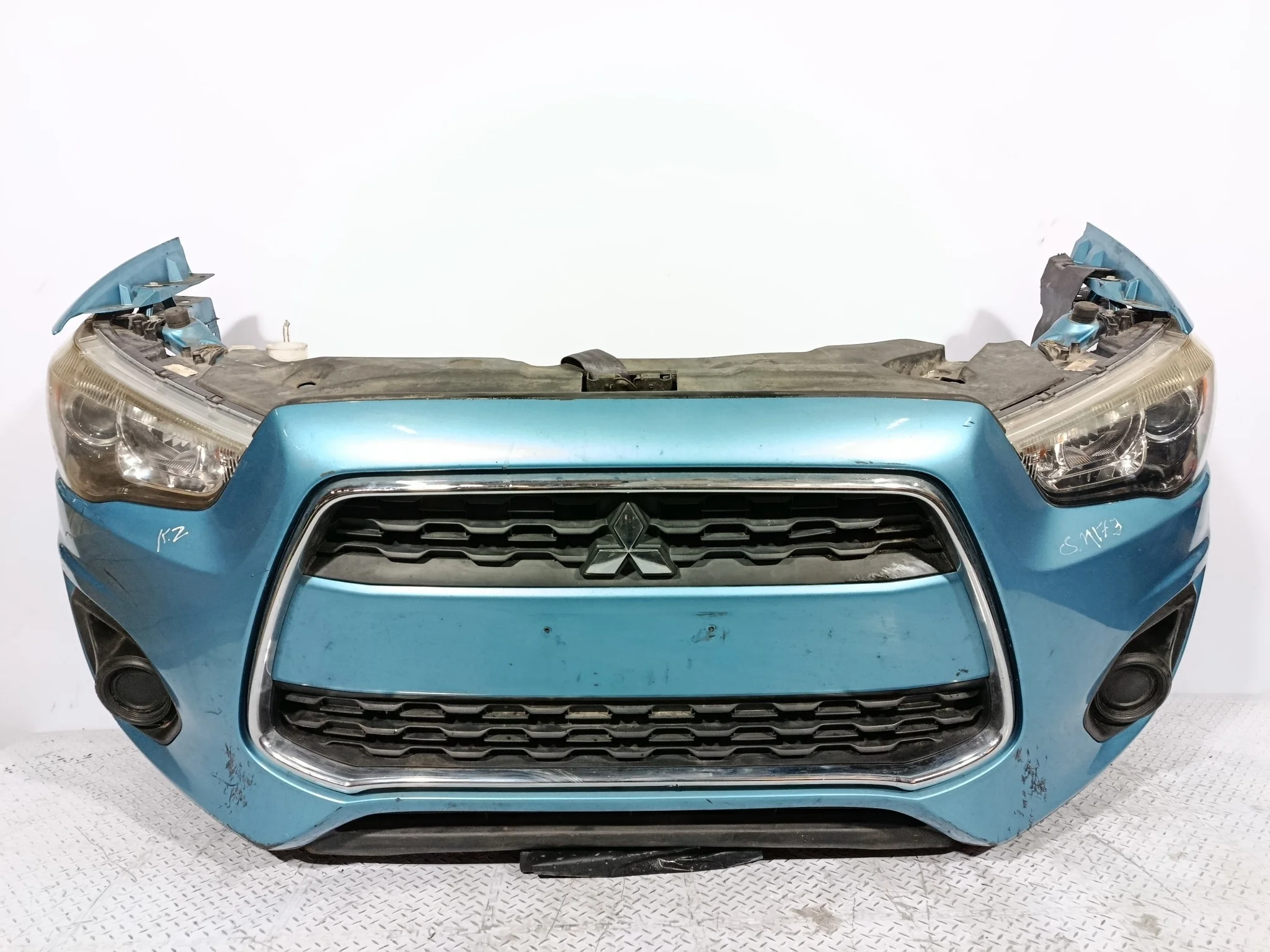 NOSECUT MITSUBISHI ASX RVR 6400F701 голубой DY1046