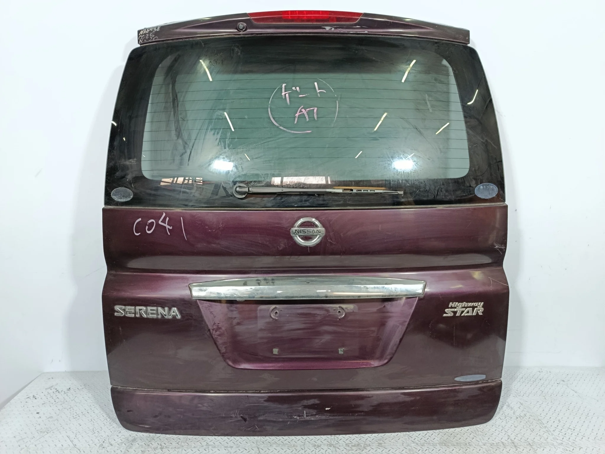 ДВЕРЬ ЗАДНЯЯ NISSAN SUZUKI LANDY SERENA K010MCY0MA  фиолетовый, L42 NA8498
