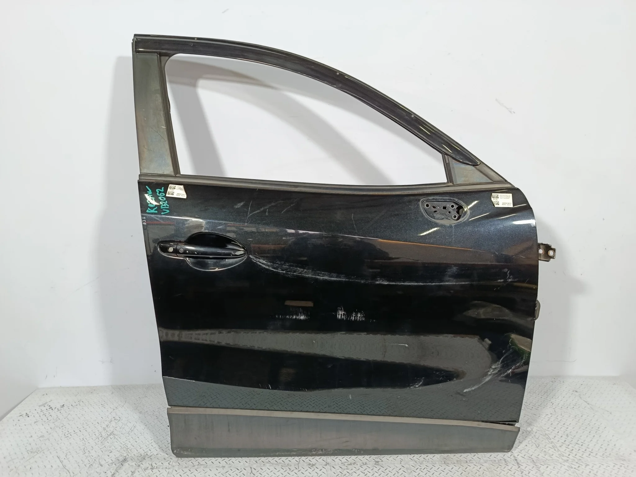 ДВЕРЬ MAZDA CX-5 KDY35802XB ПЕРЕДНЯЯ ПРАВАЯ черный, 41W VB2062