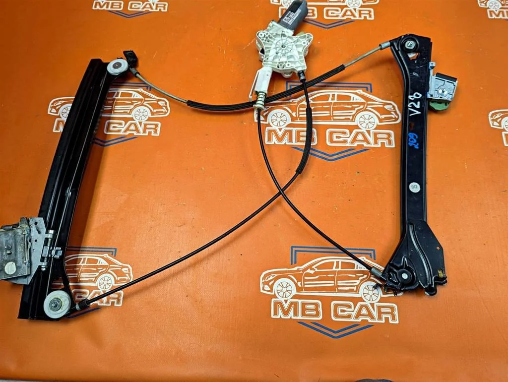 Стеклоподъемник передний левый Mercedes-Benz