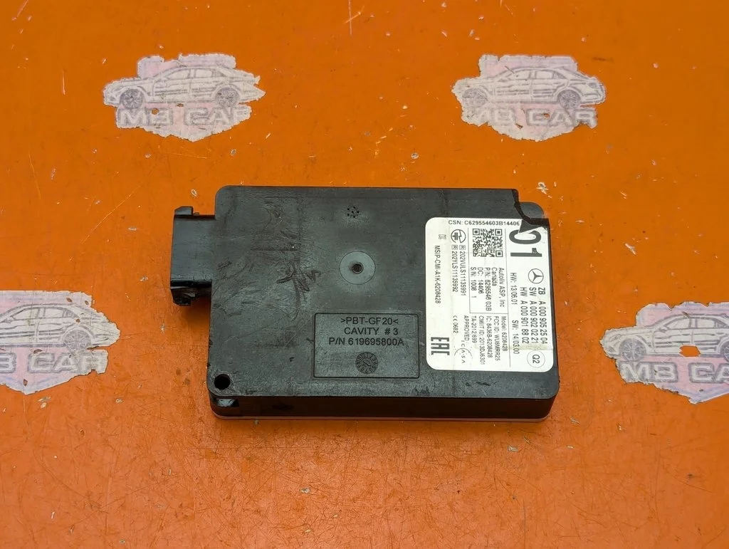 Радарный датчик Mercedes-Benz