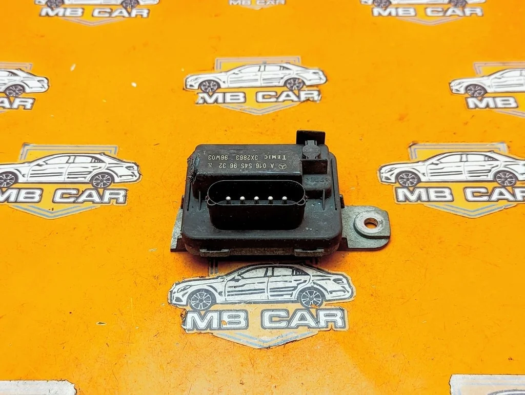 Реле вентилятора Mercedes-Benz