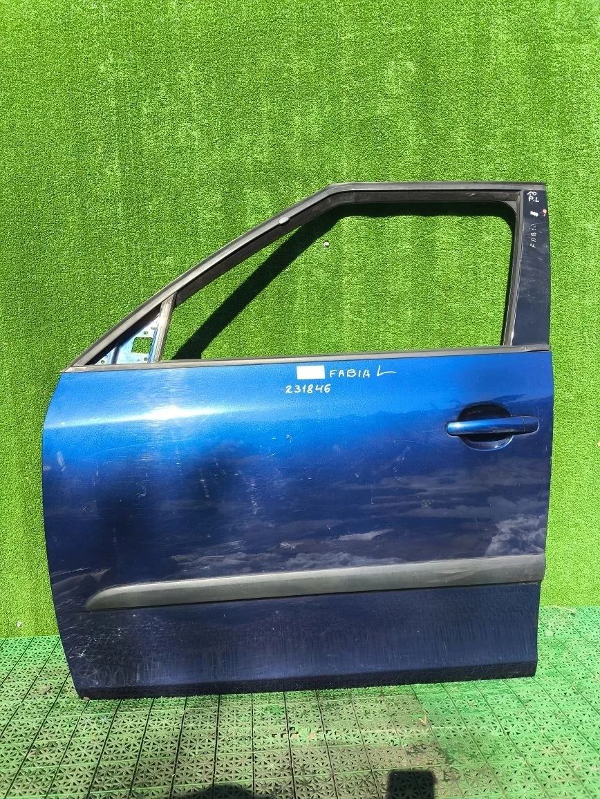 Дверь SKODA FABIA 2 2007- передняя левая синяя б/у FABIA 2(2007-2015)