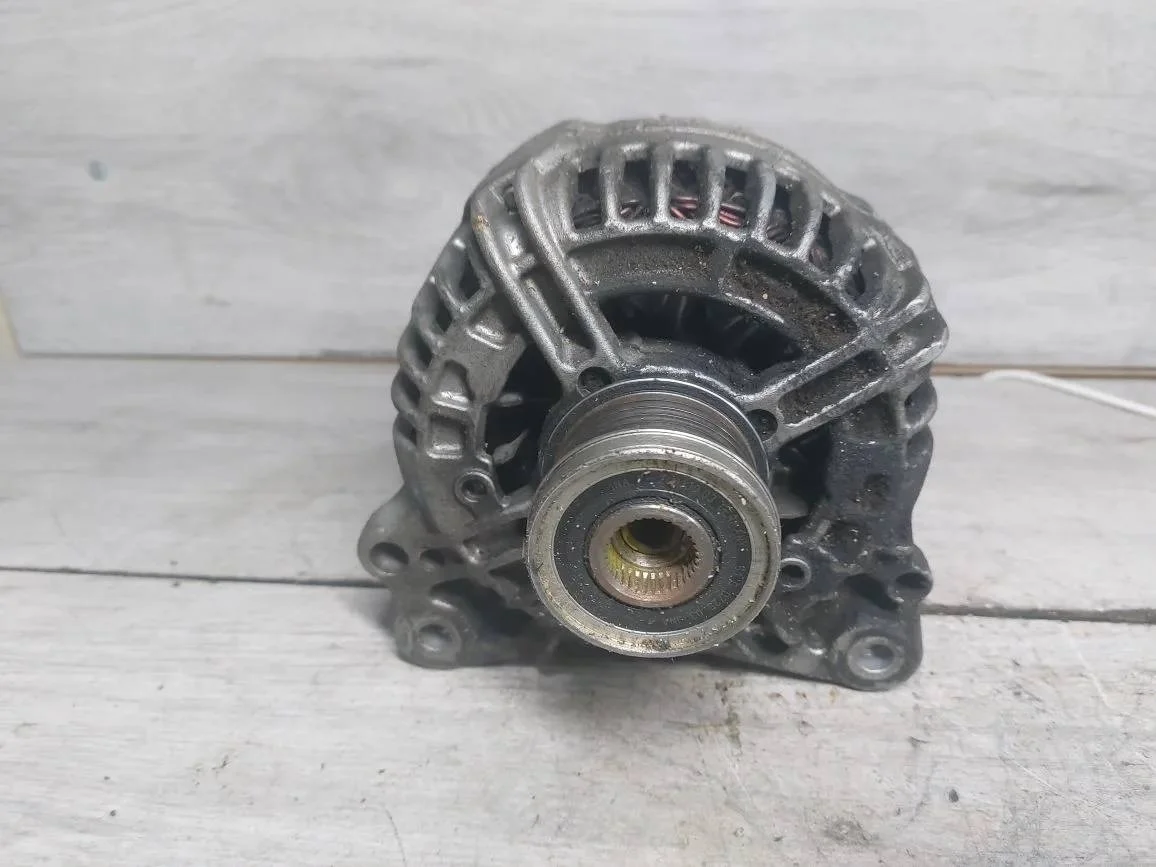 генератор Volkswagen Golf 6