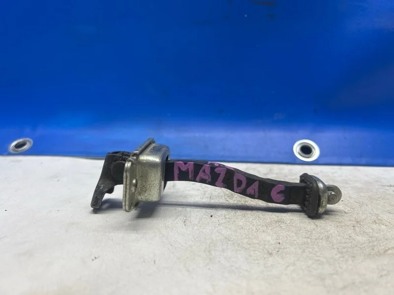 Ограничитель двери Mazda Mazda 6 GJ6A58270F, передний левый