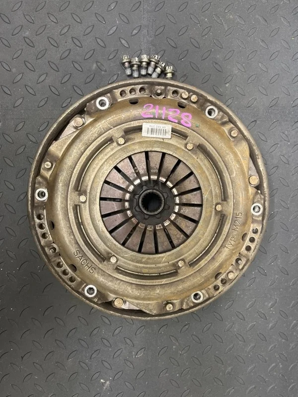 Маховик МКПП CHEVROLET CRUZE 55562241 J300 A18XER