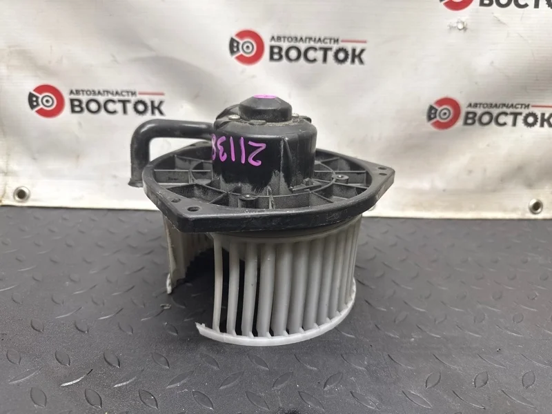 Мотор печки MITSUBISHI LANCER 2000-2010 MR996982 CS