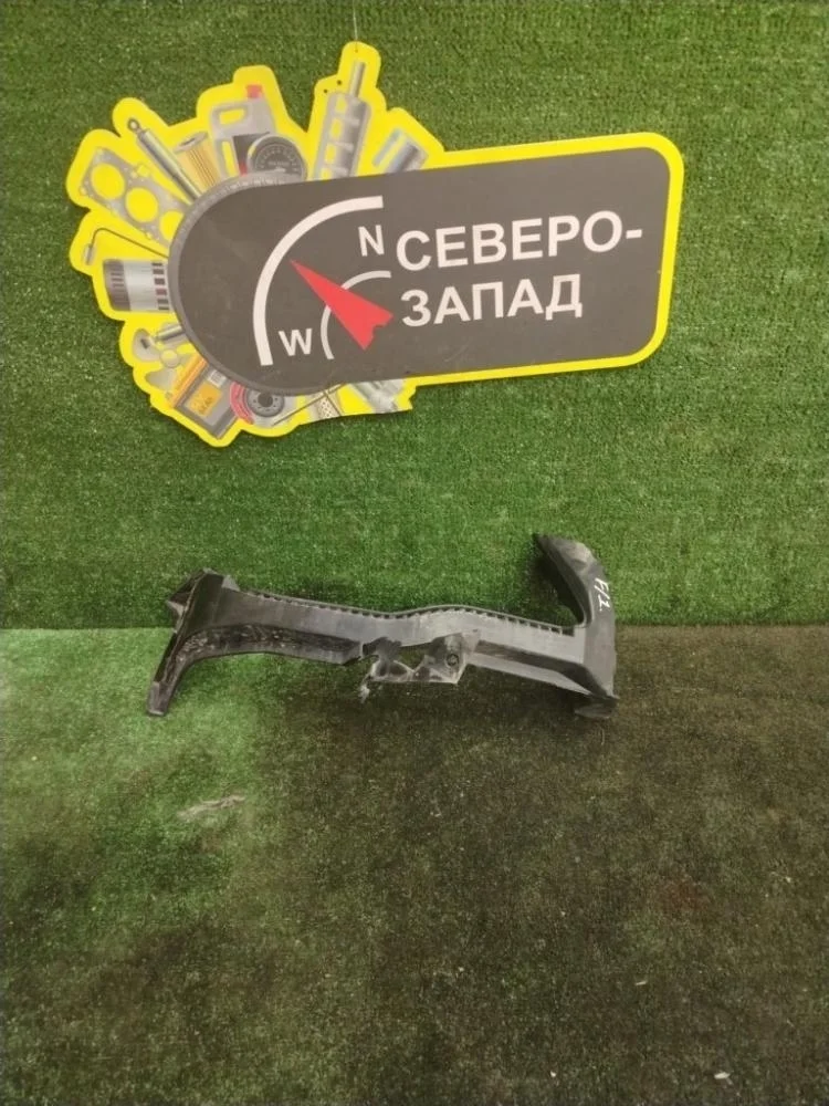Крепление фары Subaru Forester 2018 57707SG000 S13 FB20B, правое