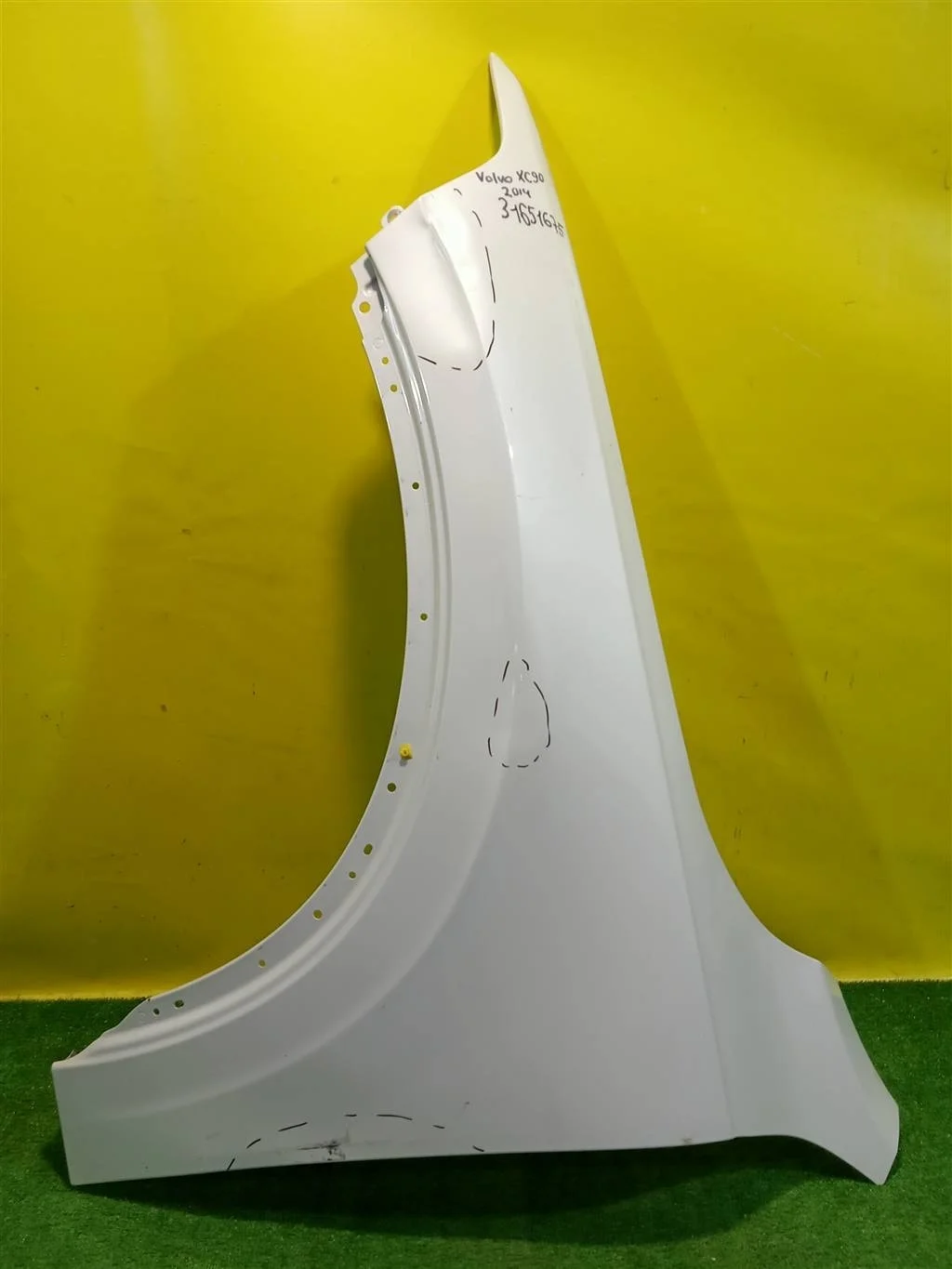 Крыло переднее левое  Volvo XC90 2014 31651675 24094