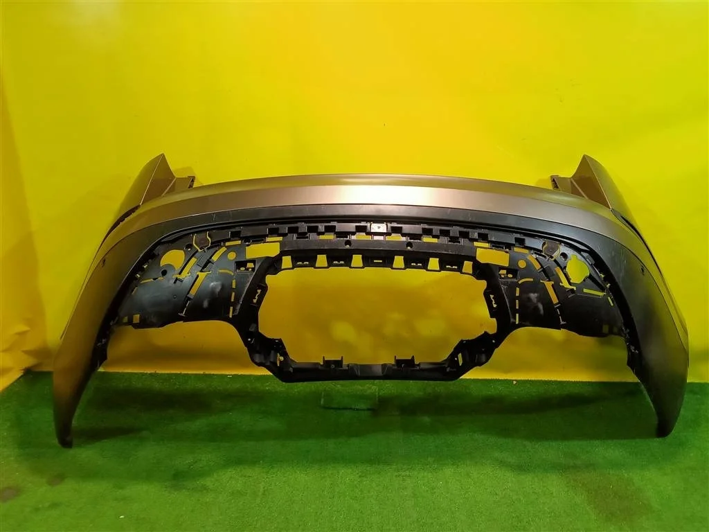 Бампер задний  Land Rover Range Rover Velar L560 2017 LR112603 25575