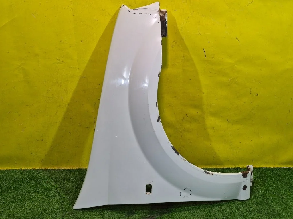 Крыло переднее правое  Renault Logan 2005  631005023R 43975