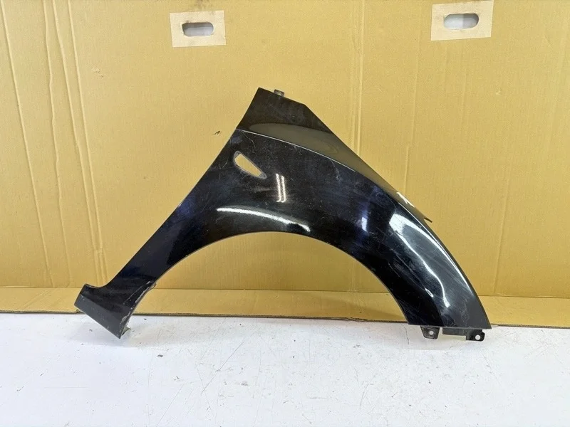 Крыло Hyundai I30 2011-2018