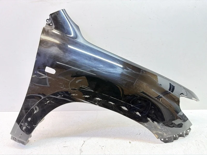 Крыло Toyota Land Cruiser 2007-2012