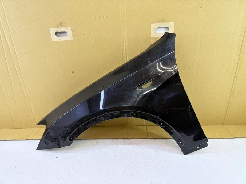 Крыло BMW X3 2010-2014 F25