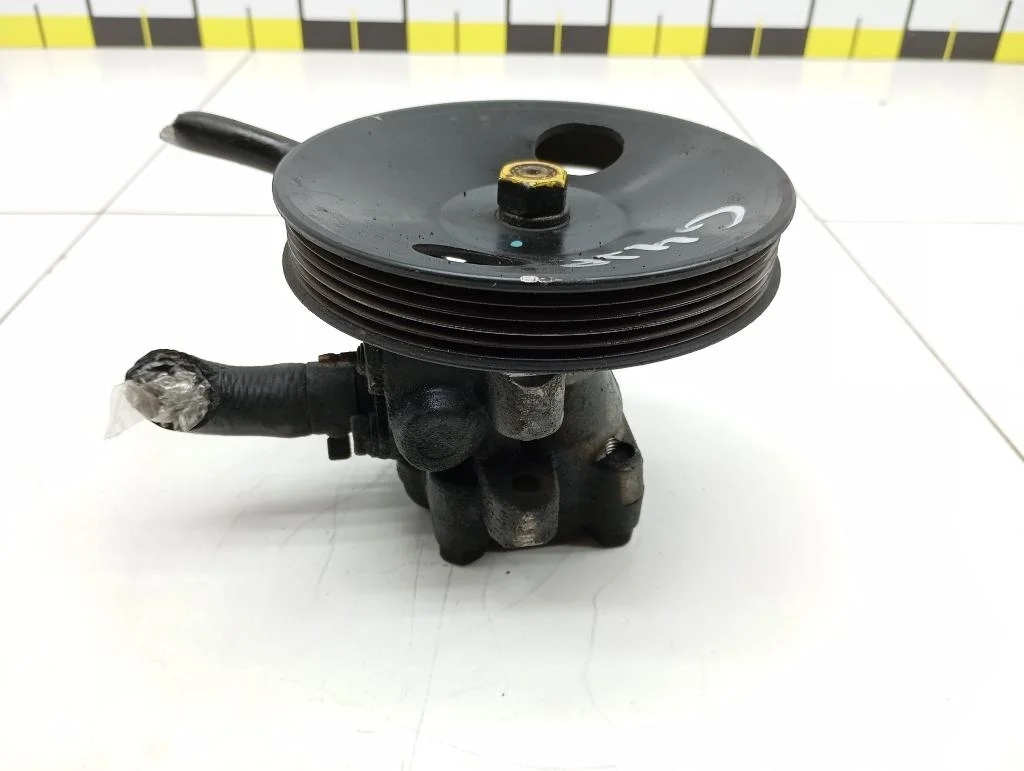 Насос гидроусилителя Hyundai Santa Fe 1 SM