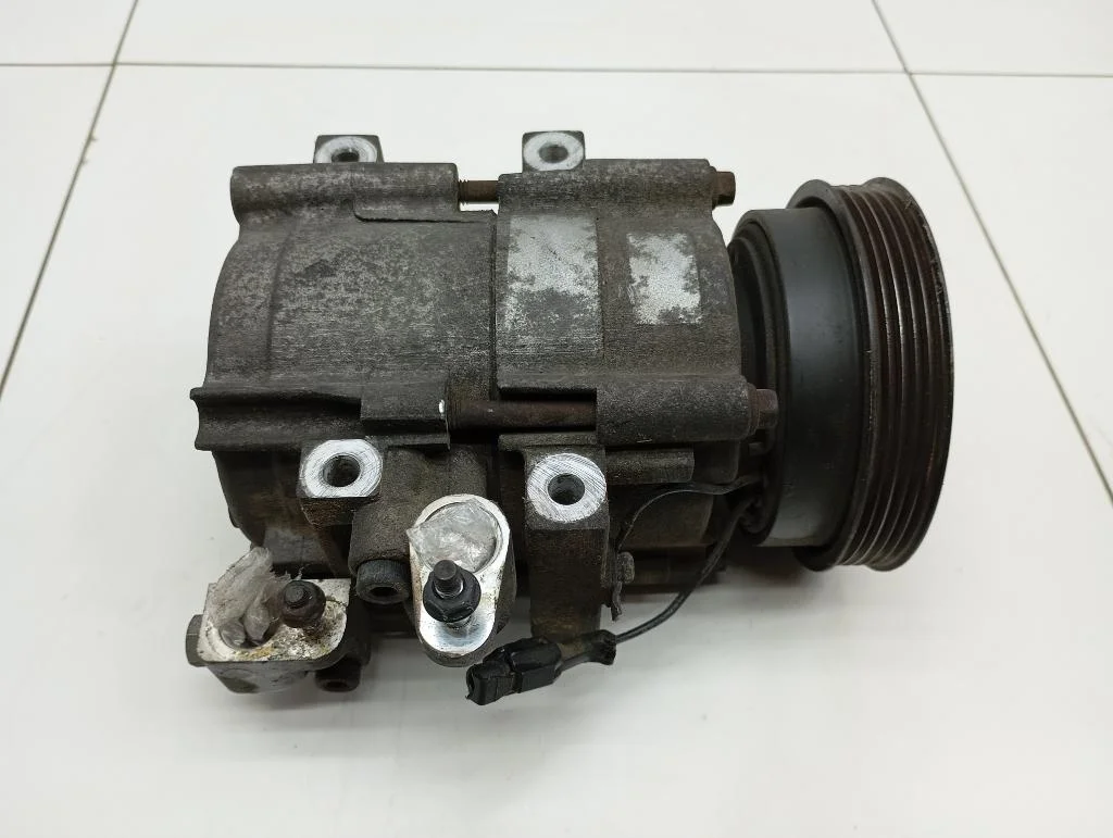 Компрессор кондиционера Hyundai Santa Fe 1 SM