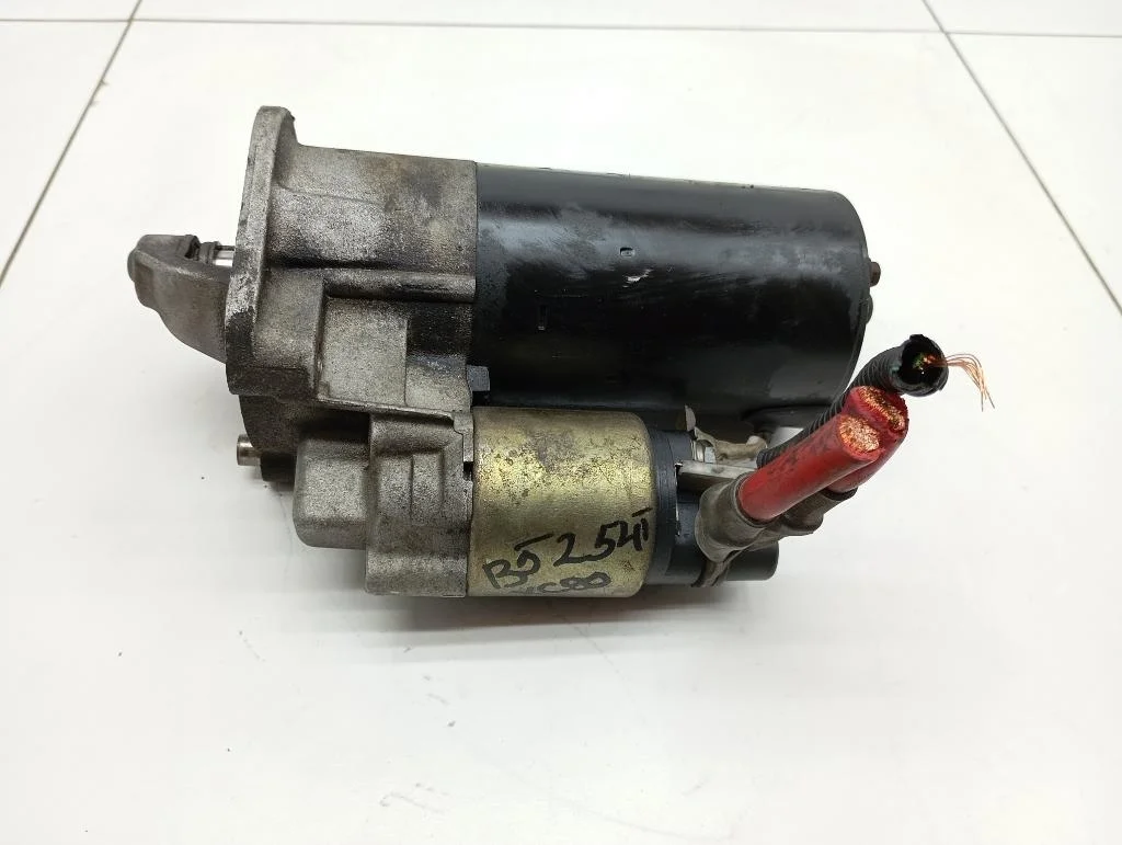 Стартер Volvo XC90 1