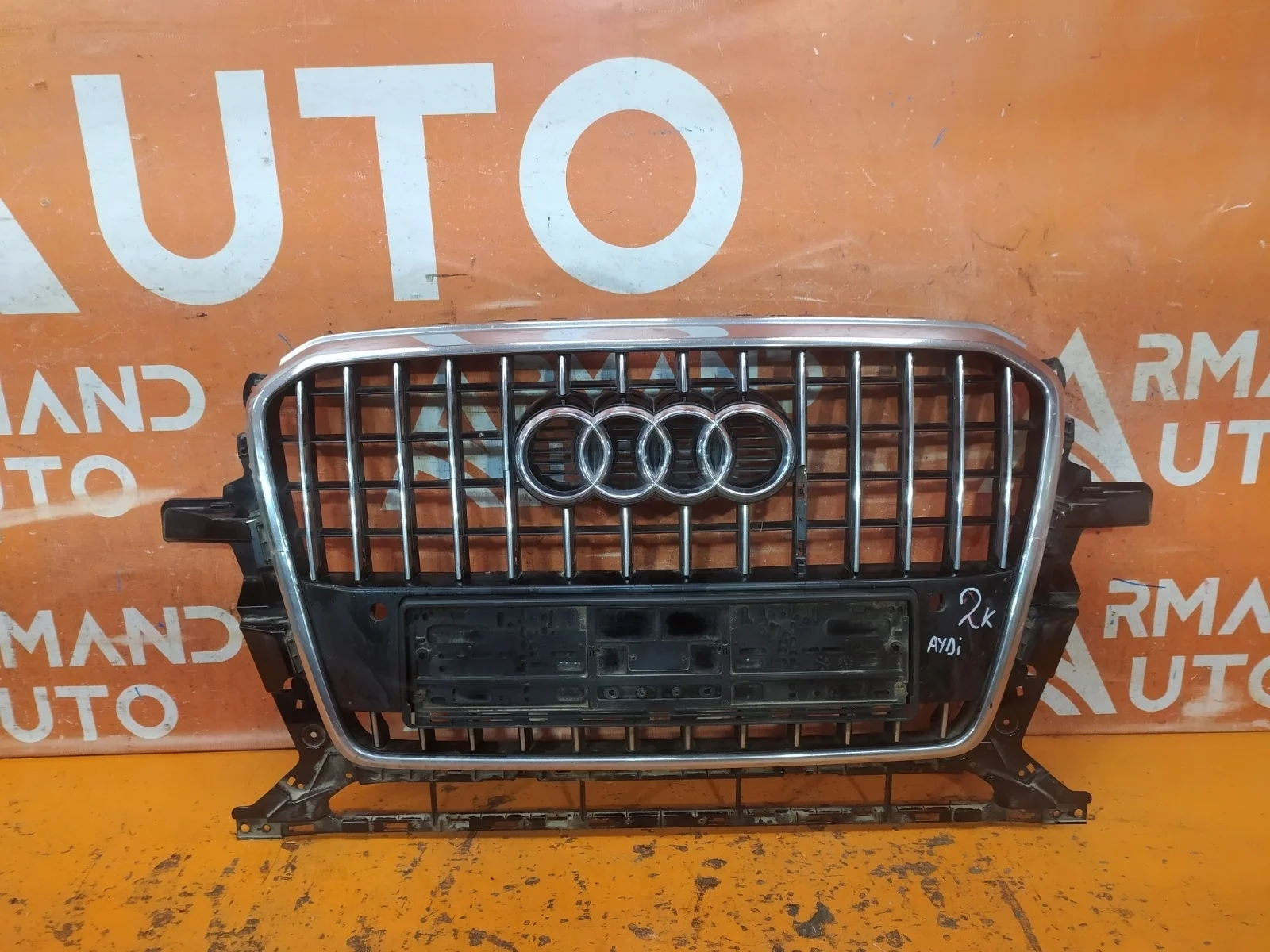 Решетка радиатора Audi Q5 2012-2017 8R