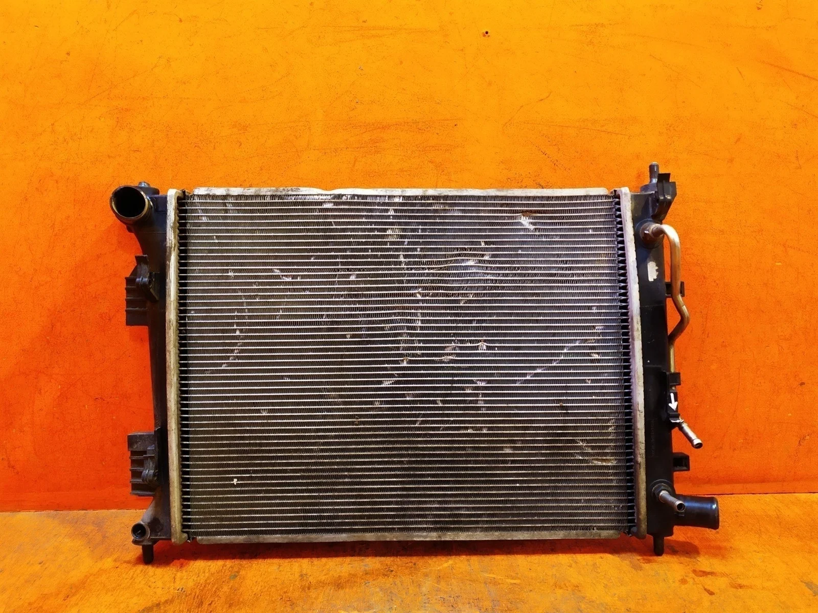 Радиатор двигателя (двс) Hyundai I20 2014-нв