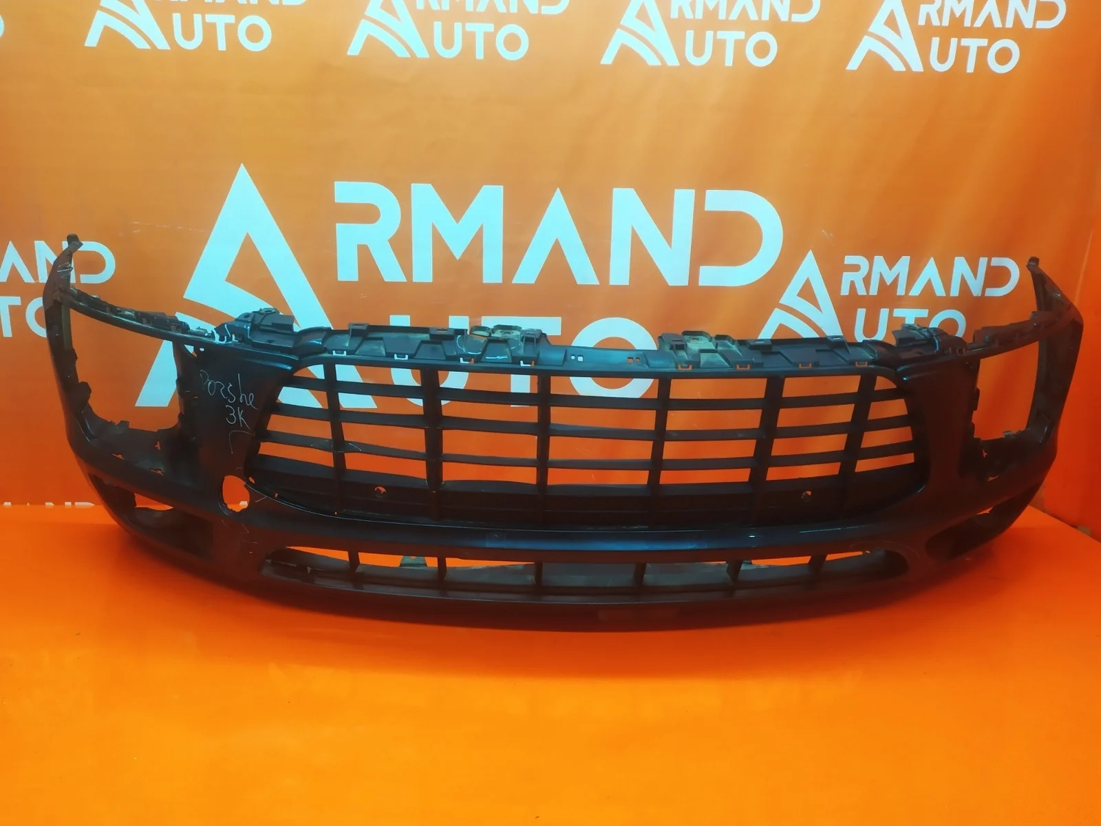 Бампер Porsche Macan 2014-2019 95b