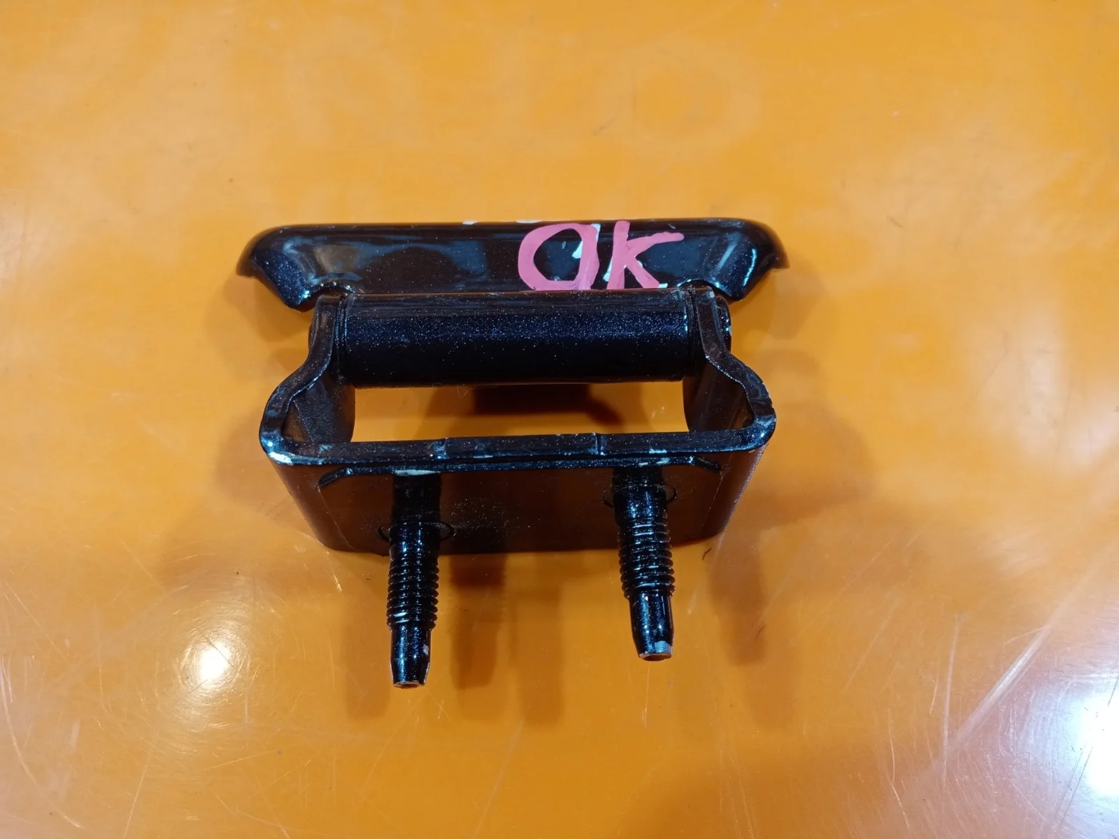 Петля двери багажника Lexus NX 2014-2021