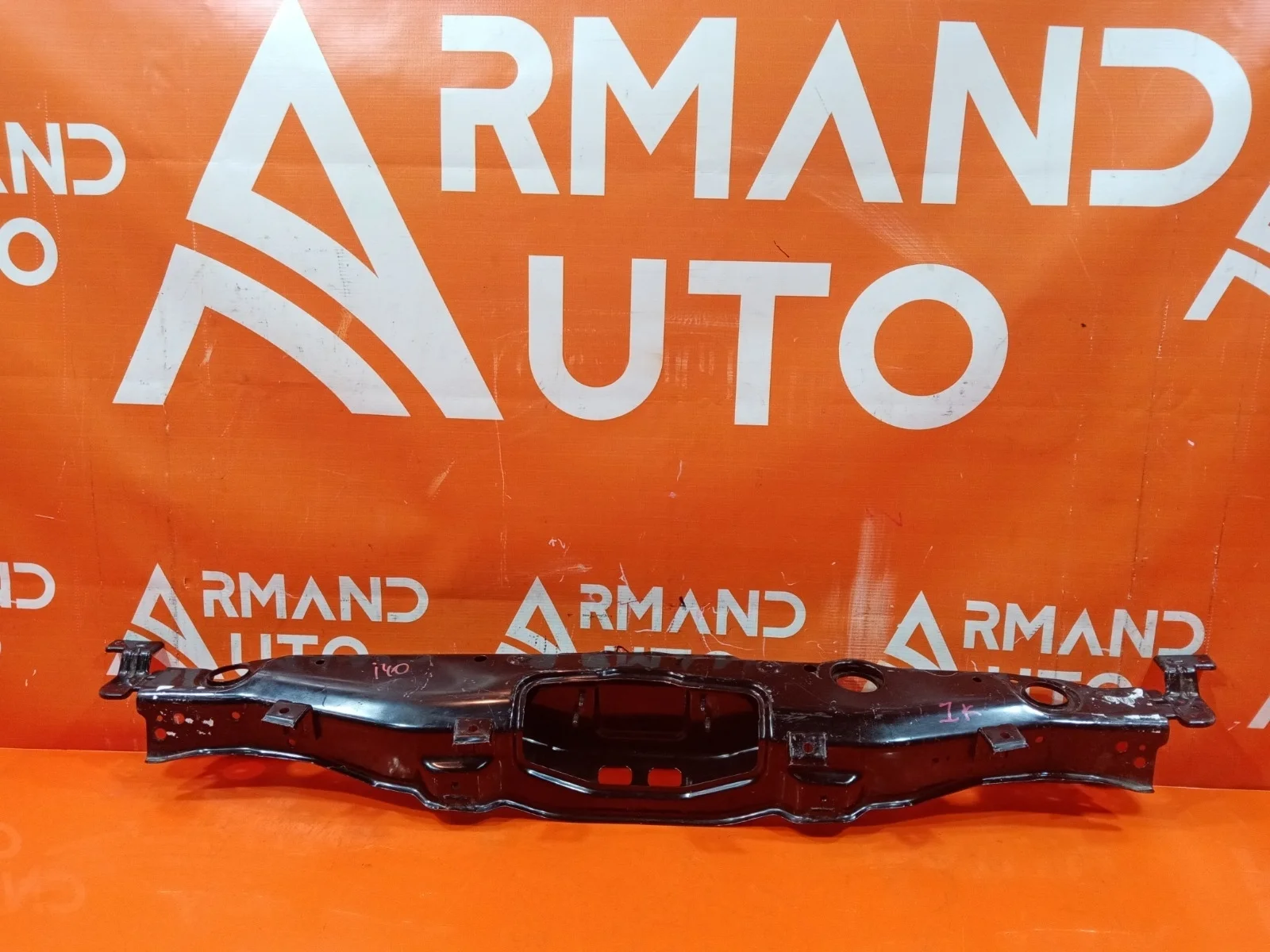 Панель передняя (суппорт радиатора) верхняя Hyundai i40 2011-2019 DF