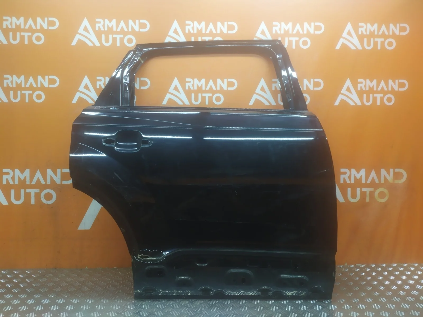 Дверь Audi Q7 2015-нв 4M