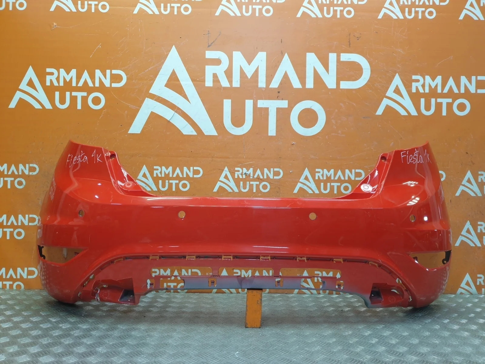 Бампер Ford Fiesta 2008-2019 Mk6