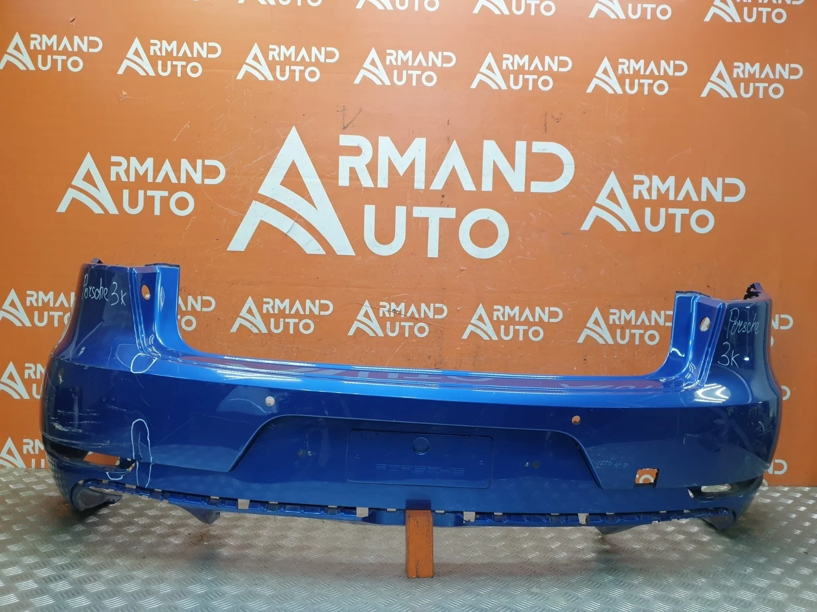 Бампер Porsche Macan 2014-2021 95b