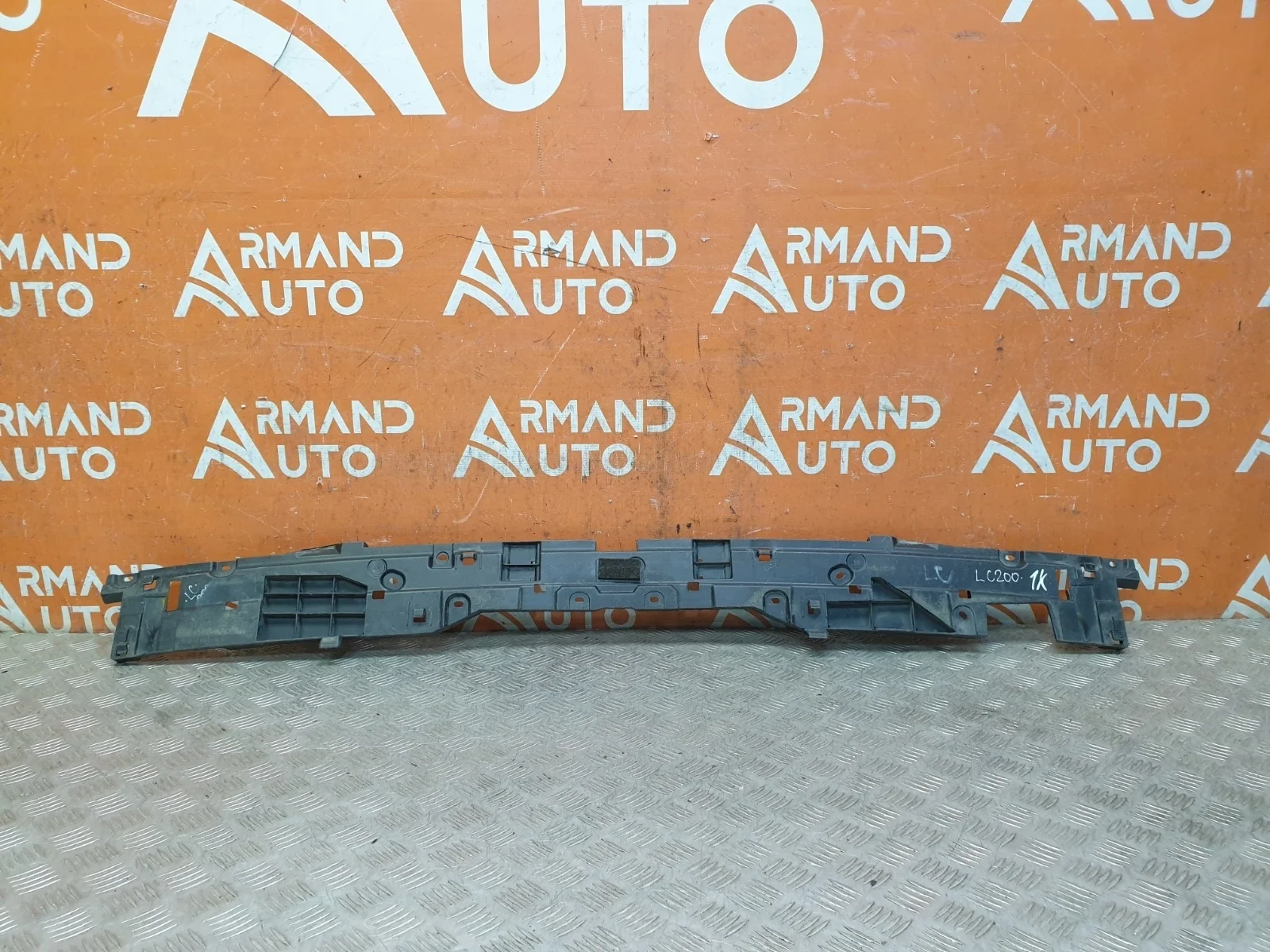 Кронштейн бампера Toyota Land Cruiser 2012-2015 200