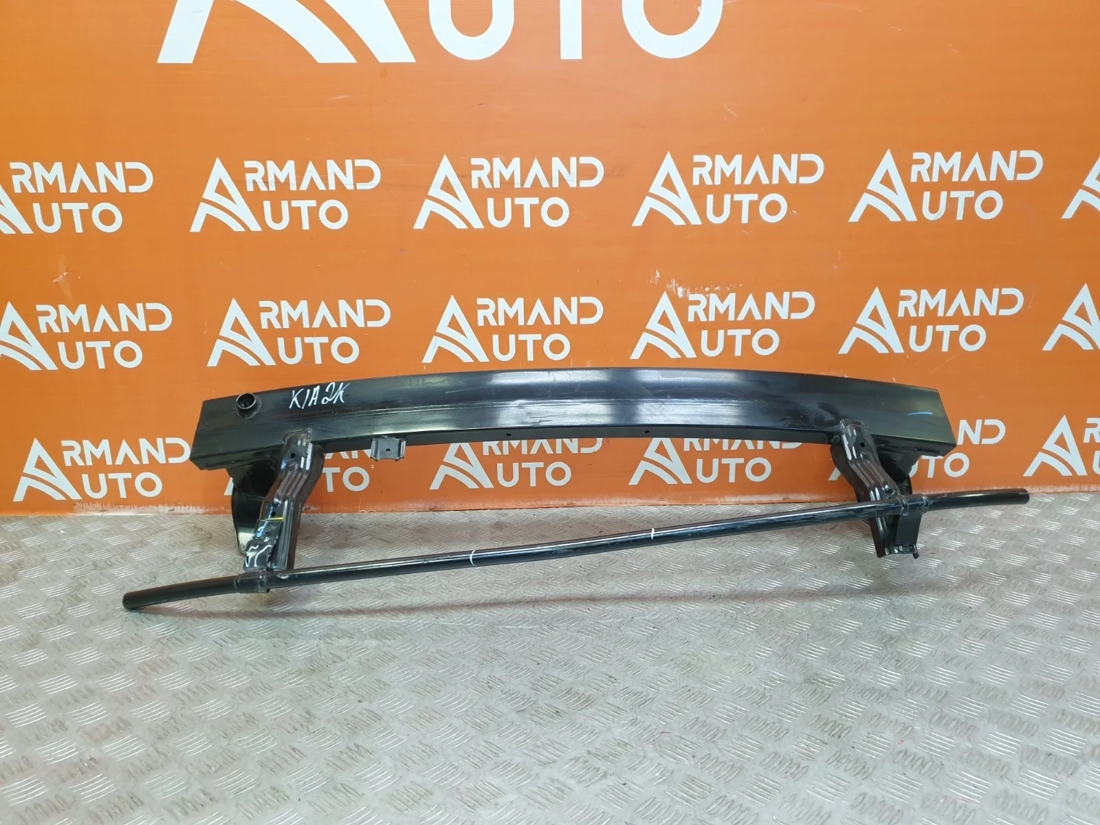 Усилитель бампера Hyundai Solaris 2017-нв