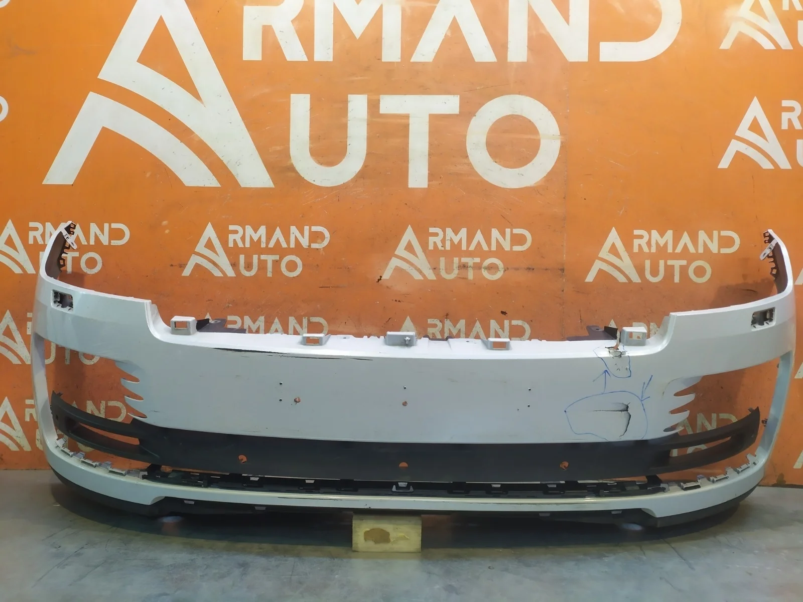 Бампер LAND ROVER Range 2017-2022 4 L405