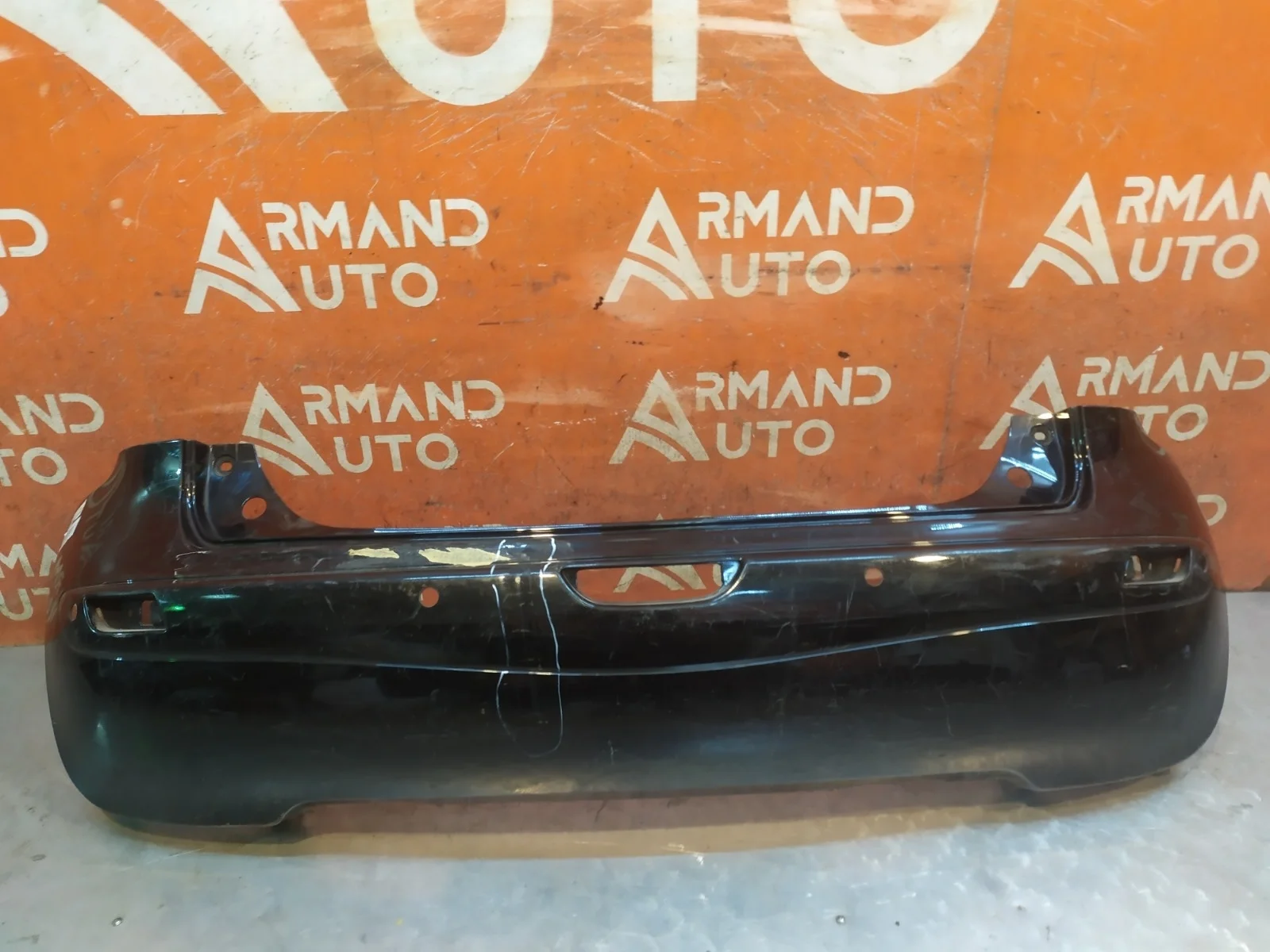 Бампер NISSAN Note 2009-2013