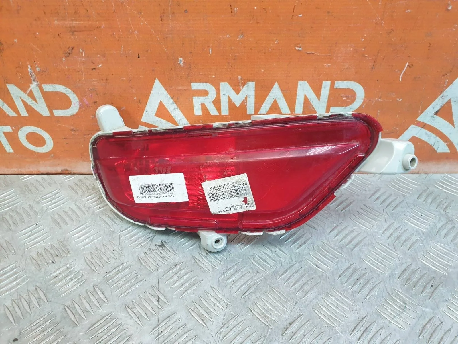 Фонарь противотуманный Mazda CX-5 2017-нв