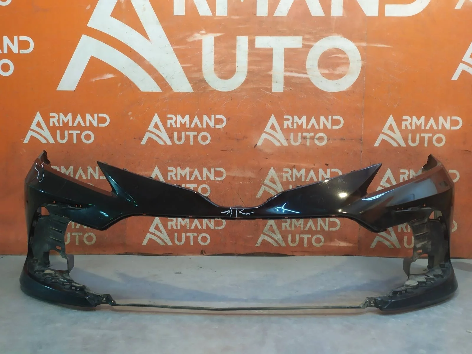 Бампер TOYOTA Camry 2020-нв 8 XV70