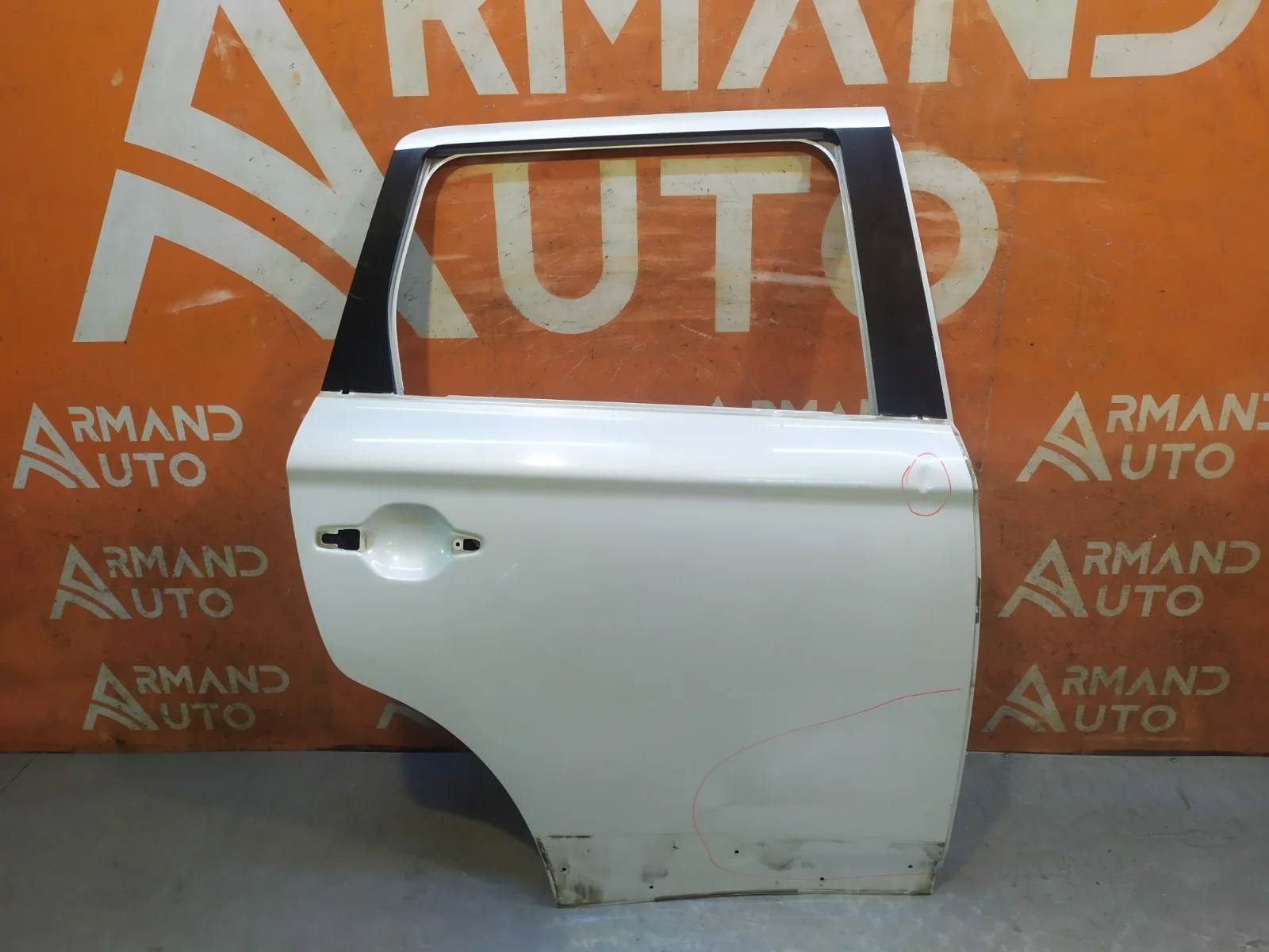 Дверь Mitsubishi Outlander 2015-нв 3