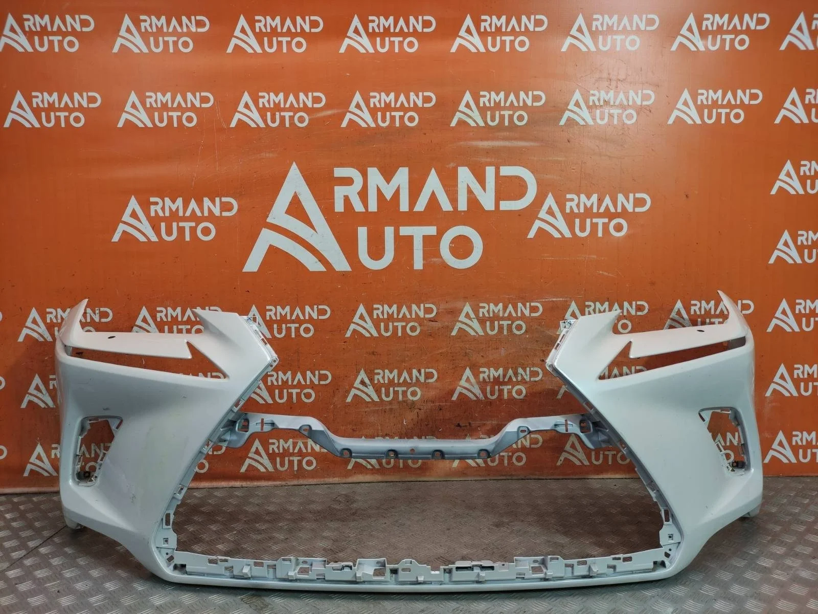 Бампер Lexus NX 2017-2021