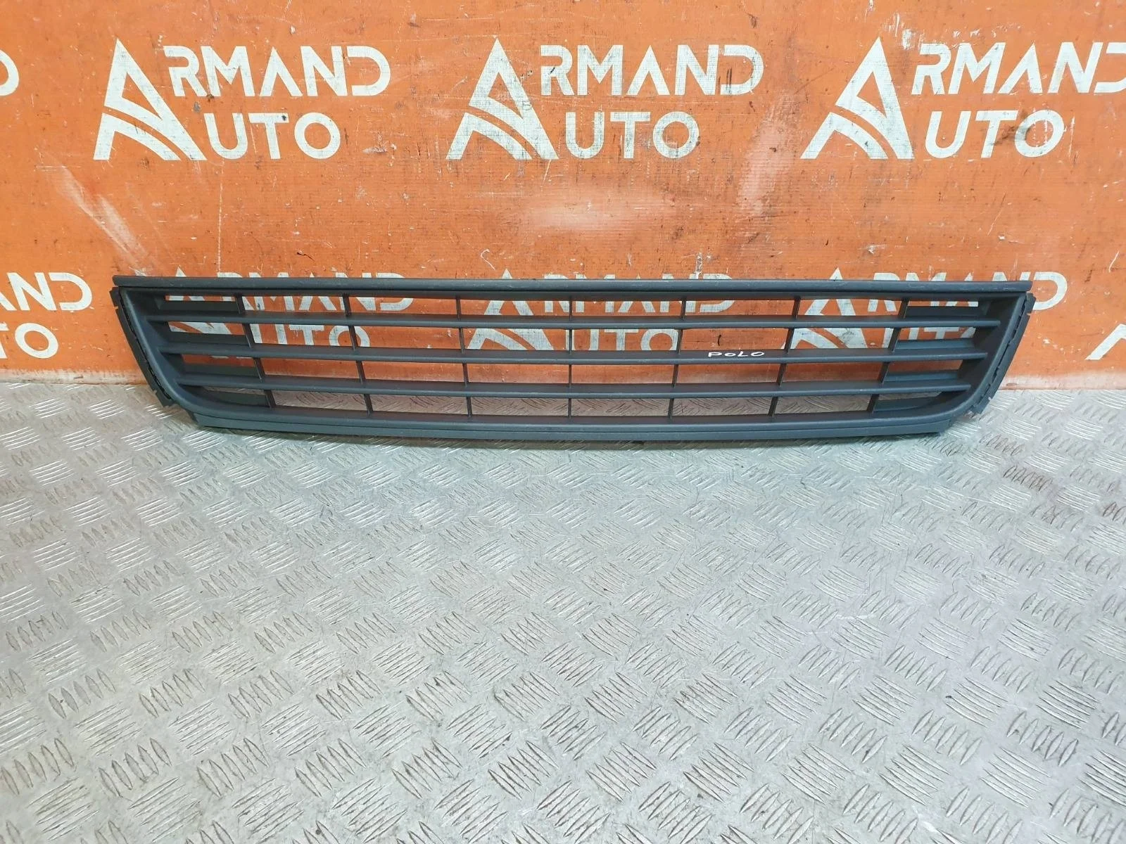 Решетка бампера Volkswagen Polo 2009-2015