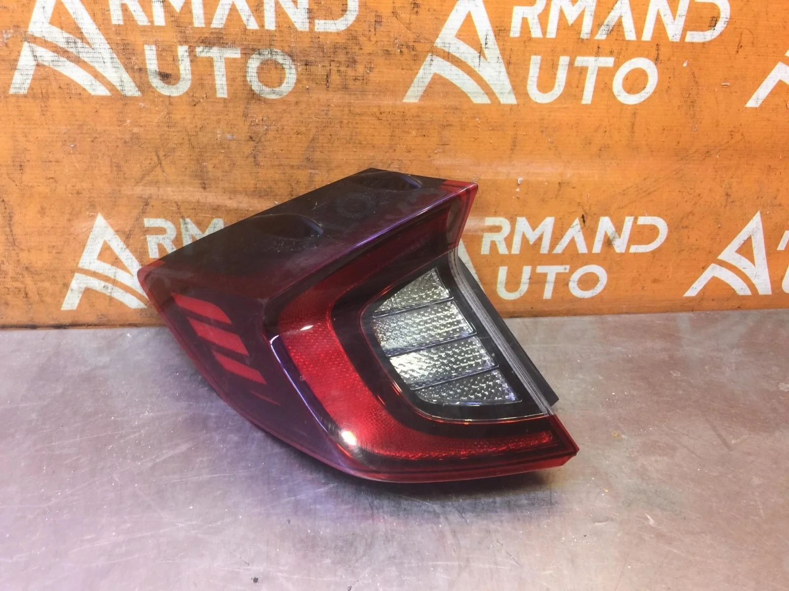 Фонарь внешний Hyundai Sonata 2019-нв 8 DN8