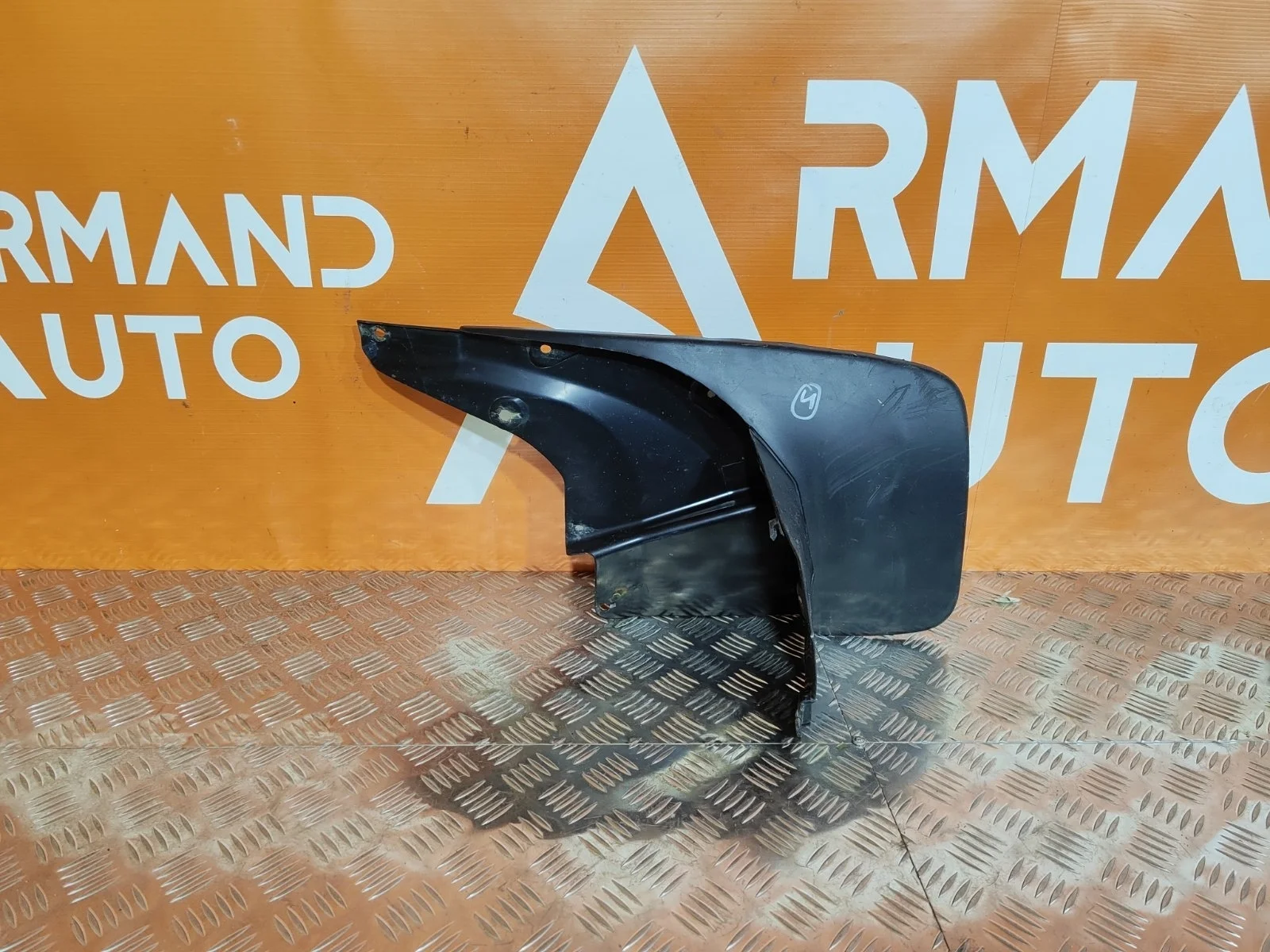 Брызговик Toyota Land Cruiser Prado 2009-нв 150